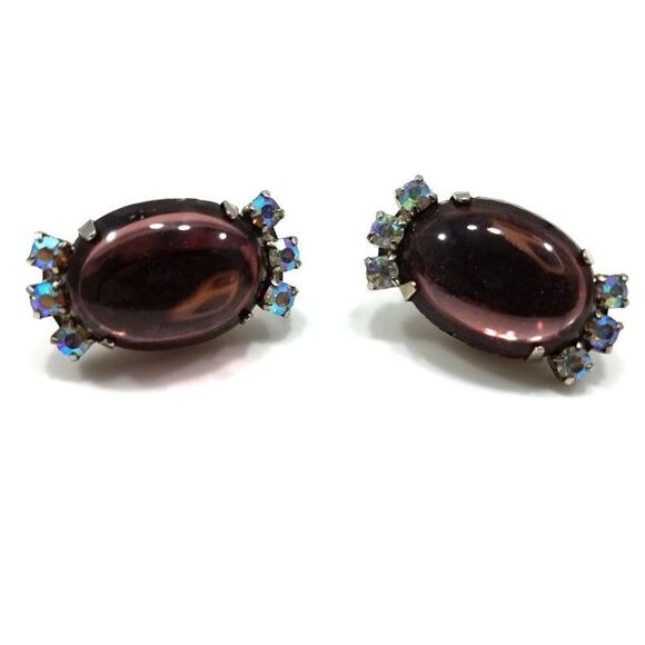 Vintage Lucite Aurora Borealis Clip Earrings, Clear Purple Cabochons, 1 1/4 Inch - Picture 6 of 10